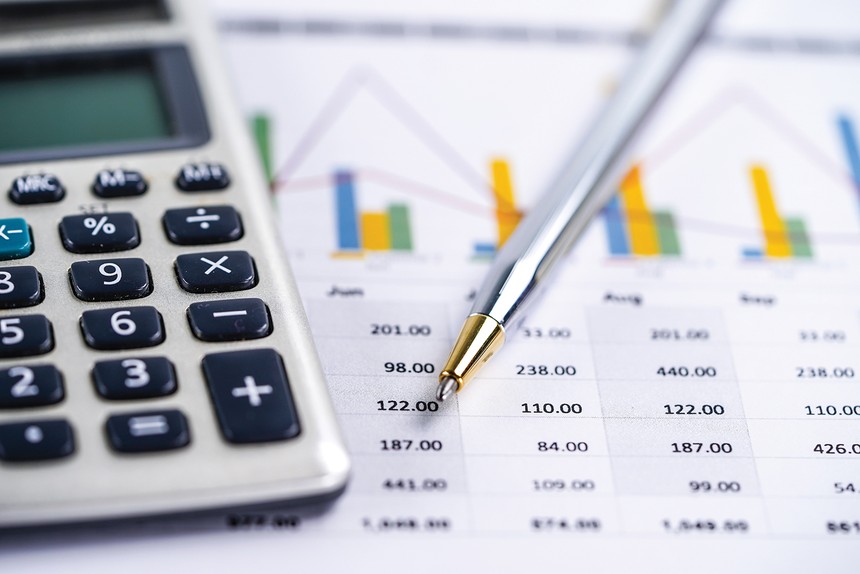 Một trong những lợi ích khi chuyển cổ phần về công ty riêng là không phải chịu thuế khi nhận 99Kl.app mobile mới nhất bằng tiền