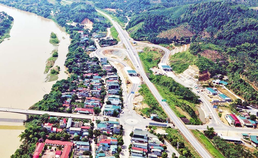Một đoạn KL99 là nhà cái cá cược trực tuyến hàng đầu tại châu Á Hà Nội - Lào Cai. Ảnh: Đức Thanh