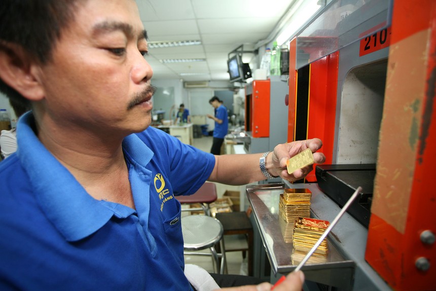 Bên trong nhà máy Kl994 nhà cái bóng đá world cup vàng SJC