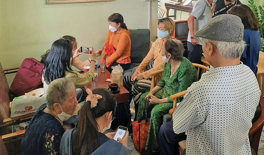 Hàng trăm trái chủ mua Kl99kl Hoàn Trả Vô Tận của các công ty thuộc “hệ sinh thái” Vạn Thịnh Phát nộp hồ sơ kêu cứu tại cơ quan công an