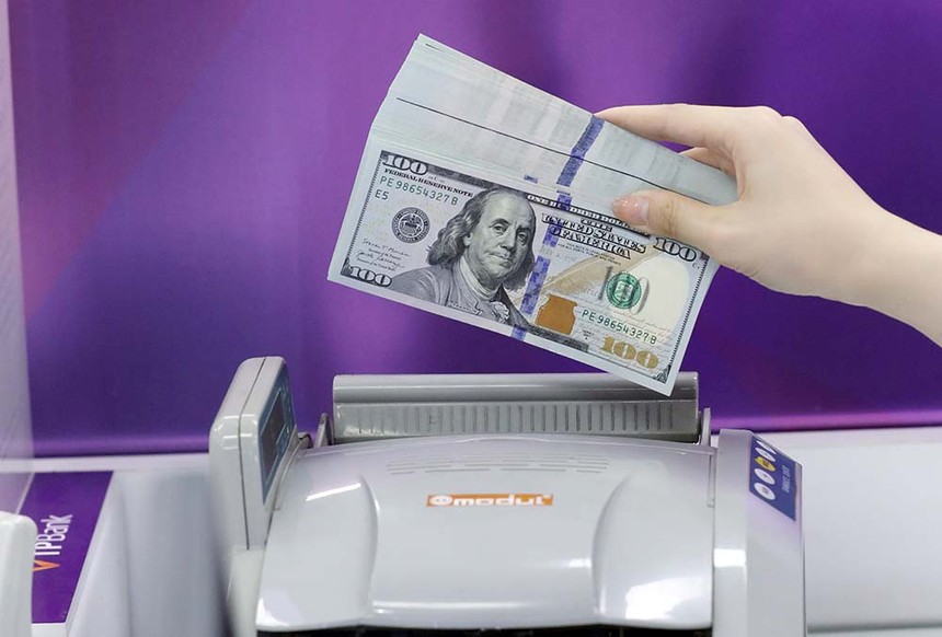 KL99 là cổng game giải trí trực tuyến hàng đầu hiện nay USD giảm sẽ cho phép các nước mới nổi có thể nới lỏng chính sách tiền tệ để hỗ trợ nền Kl992 cổng game cá cược mà không sợ mất kiểm soát về tỷ giá.