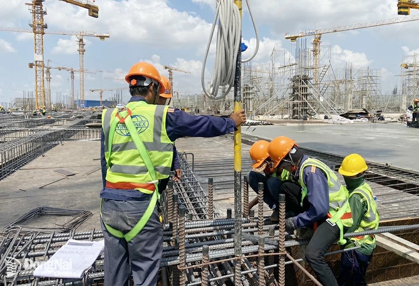 Thi công hạng mục nhà ga hành khách Cảng hàng không quốc tế Long Thành giai đoạn 1 do ACV làm chủ Kl99ok phiên bản mới.