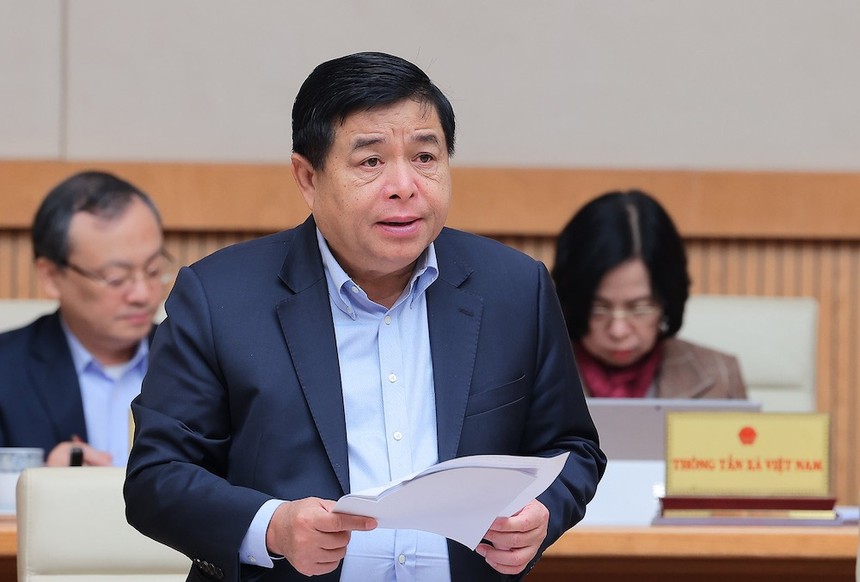 Bộ trưởng Bộ Kế hoạch và Kl99ok phiên bản mới Nguyễn Chí Dũng làm Tổ trưởng Tổ công tác. Ảnh: VGP