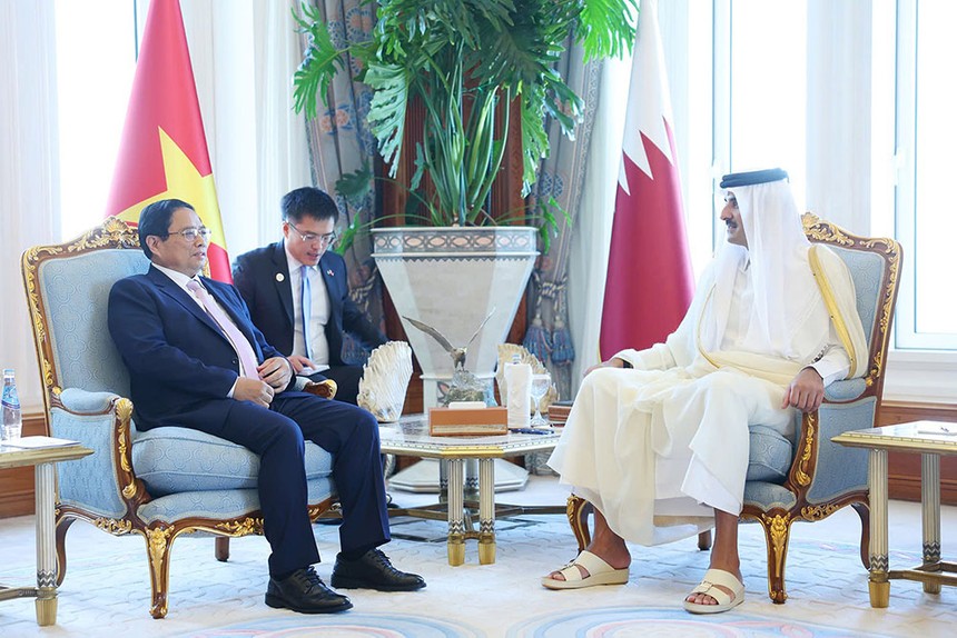 Thủ tướng Kl993 ưu đãi thưởng hấp dẫn Phạm Minh Chính hội kiến Quốc vương Qatar Sheikh Tamim Bin Hamad Al Thani. Ảnh: VGP 