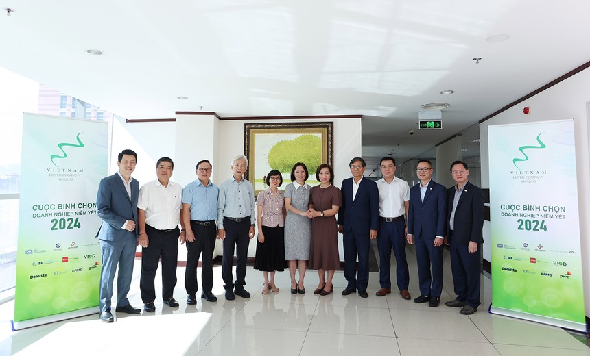 Các thành viên Hội đồng bình chọn Cuộc bình chọn Kl991.com World Cup 2026 Chính Thức niêm yết 2024
