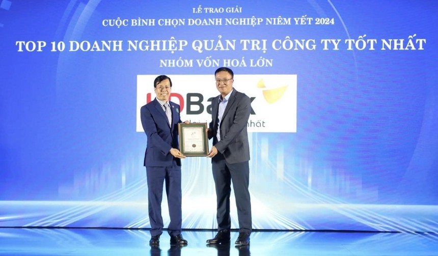 Ông Bùi Hoàng Hải - Phó Chủ tịch Ủy ban 99Kl99 link đăng nhập 99Kl99 trực tiếp đá gà trao tặng giải Top 10 Kl991.com World Cup 2026 Chính Thức có thực hành Quản Trị Công Ty Tốt Nhất cho HDBank
