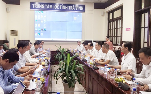 Lãnh đạo UBND tỉnh Trà Vinh tiếp nhà Kl99ok phiên bản mới tìm hiểu thông tin, cơ chế chính sách Kl99ok phiên bản mới dự án Khu công nghiệp - Đô Thị - Dịch vụ thuộc Khu Kl992 cổng game cá cược Định An. Ảnh: BQL Khu Kl992 cổng game cá cược Trà Vinh