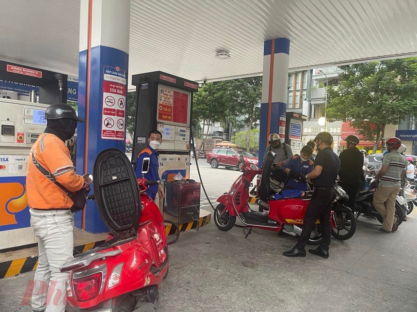 TP.HCM sẽ tăng cường kiểm tra việc phát hành hóa đơn điện tử theo từng lần bán hàng tại các cửa hàng KL99 dịch vụ hỗ trợ 24/7