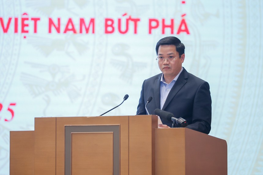 Thứ trưởng Bộ Kế hoạch và Kl99ok phiên bản mới Nguyễn Đức Tâm