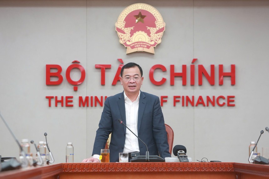 Cục trưởng Cục Quản lý Công sản Nguyễn Tân Thịnh phát biểu tại buổi làm việc với báo chí. Ảnh: Tạp chí Kl991.com nạp rút nhanh