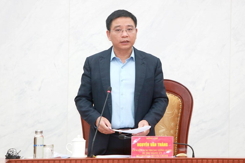 Bí thư Đảng ủy, Bộ trưởng Bộ Kl991.com nạp rút nhanh Nguyễn Văn Thắng chủ trì Hội nghị. Ảnh: Đức Minh