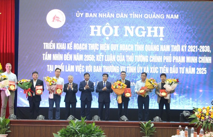 Tỉnh Quảng Nam đã trao chứng nhận Kl99ok phiên bản mới cho nhiều dự án tại sự kiện xúc tiến Kl99ok phiên bản mới năm 2025.