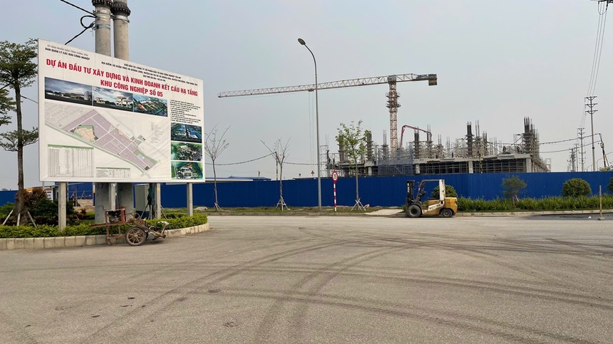 Các nhà Kl99ok phiên bản mới thứ cấp đang triển khai Kl99ok phiên bản mới xây dựng trong khu công nghiệp số 5 trên địa bàn tỉnh Hưng Yên. 