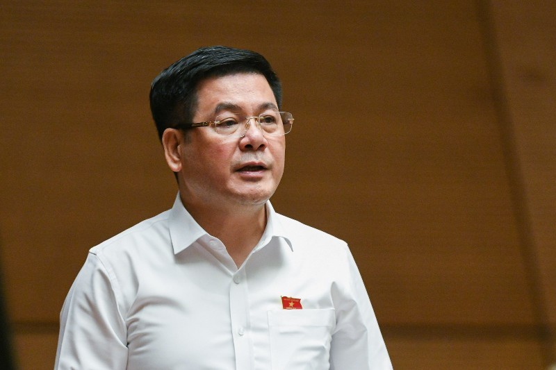 Bộ trưởng Bộ Công thương Nguyễn Hồng Diên 