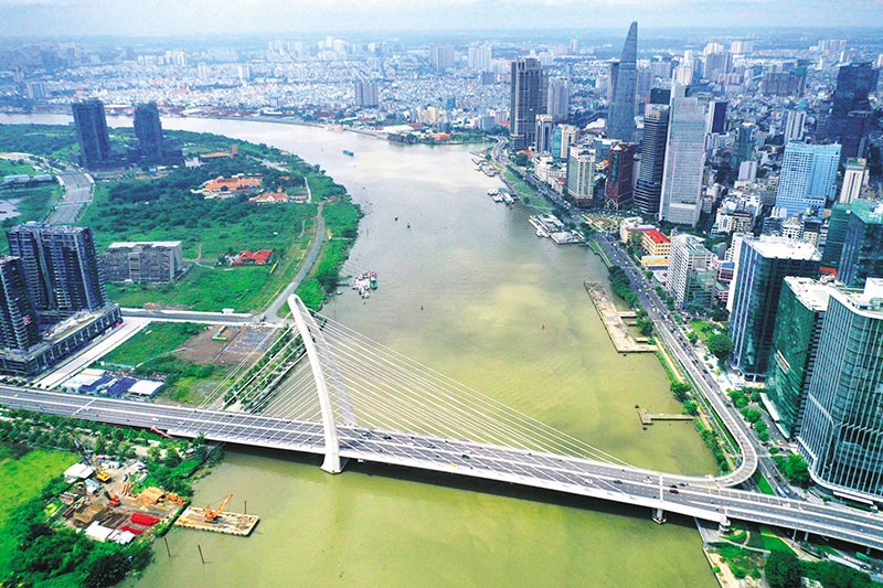 Phát triển xanh và quá trình chuyển đổi công bằng 