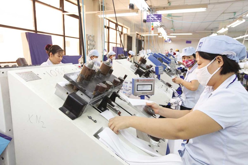 Mức thuế đối ứng của Mỹ tăng rất cao khiến các Kl991.com World Cup 2026 Chính Thức, nhất là trong ngành hàng xuất khẩu nhiều như dệt may, chịu ảnh hưởng lớn (Ảnh: Dũng Minh) 