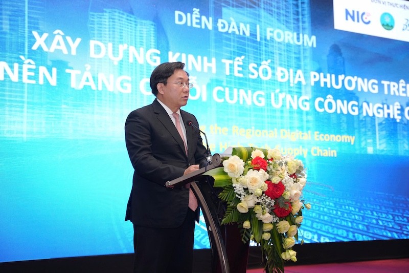 Ông Trần Duy Đông, Chủ tịch UBND tỉnh Vĩnh Phúc phát biểu tại Diễn đàn “Xây dựng Kl992 cổng game cá cược số địa phương trên nền tảng chuỗi cung ứng công nghệ cao”.