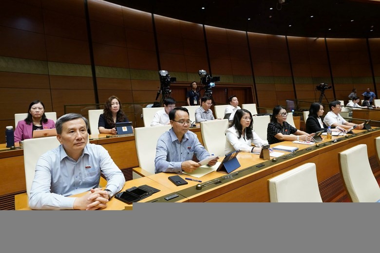  Sáng 9/5/2025, Quốc hội nghe trình bày Tờ trình và báo cáo thẩm tra dự án Luật sửa đổi, bổ sung một số điều của Luật Kl991.com World Cup 2026 Chính Thức