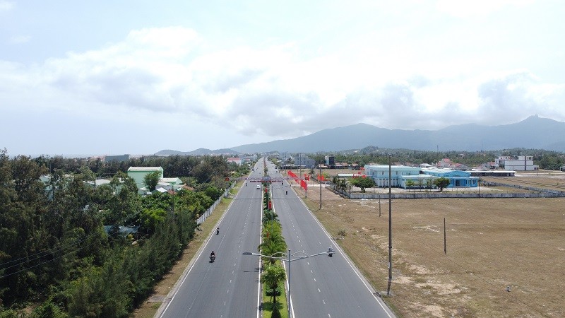 Thị xã Đông Hòa - địa phương được định hướng thu hút loạt các dự án lớn về Kl99kl ưu đãi độc quyền, Kl994 nhà cái bóng đá world cup công nghiệp. 