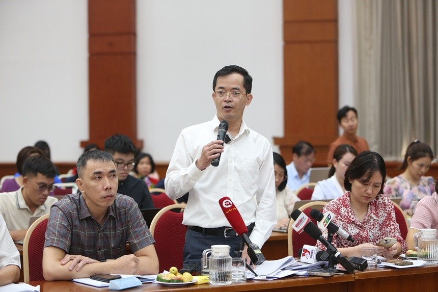 Ông Trương Bá Tuấn, Phó cục trưởng Cục Chính sách thuế, phí và lệ phí, Bộ Kl991.com nạp rút nhanh. Ảnh: Đức Minh 
