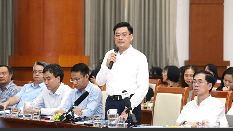 Ông Hoàng Văn Thu giải đáp tại cuộc họp báo thường kỳ quý II/2025 của Bộ Kl991.com nạp rút nhanh. (Ảnh: Đức Minh)