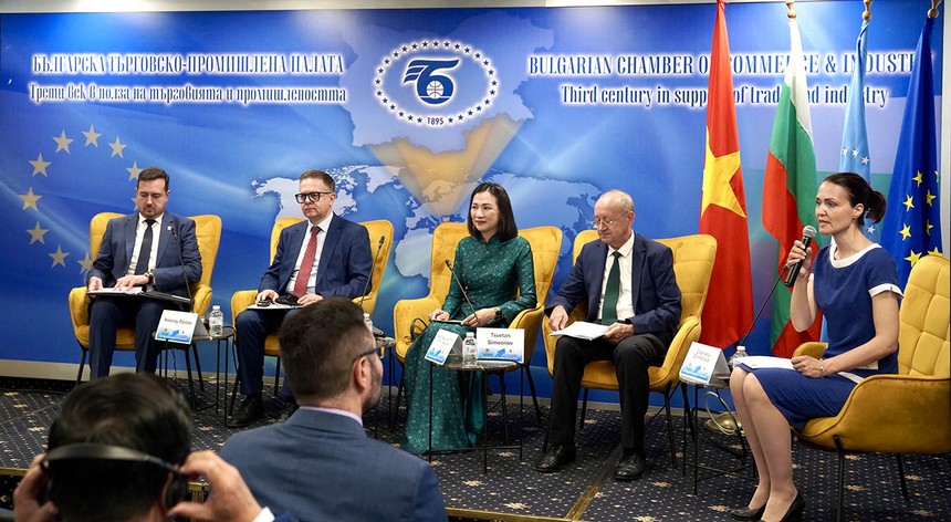 Diễn đàn hợp tác Kl992 cổng game cá cược Việt Nam - Bulgaria.