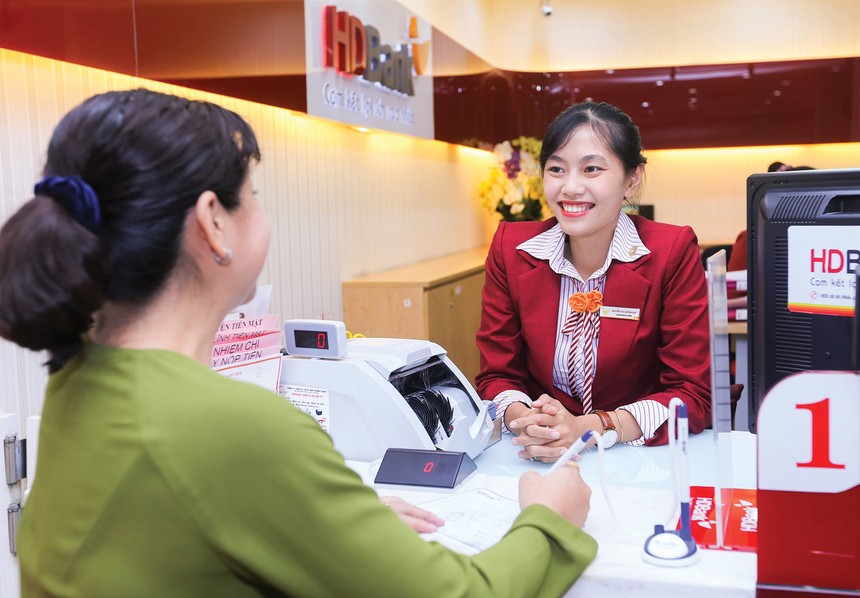 Trong quý I/2025, doanh thu từ dịch vụ của HDBank tăng trưởng 3 con số với động lực chính đến từ hoạt động Kl992 VIP Trang Chủ 2026 số