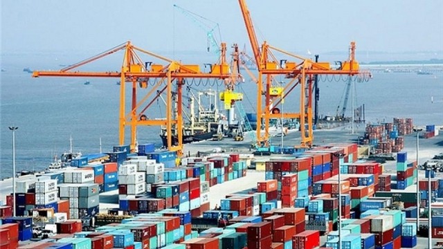 Nửa đầu năm 2025, Việt Nam xuất khẩu hơn 36,6 tỷ USD hàng hóa mỗi tháng. 