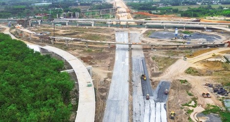 Để thúc đẩy tăng trưởng, cần đẩy mạnh giải ngân vốn Kl99ok phiên bản mới công. Trong ảnh: Xây dựng KL99 là nhà cái cá cược trực tuyến hàng đầu tại châu Á Biên Hòa - Vũng Tàu. Ảnh: Lê Toàn 