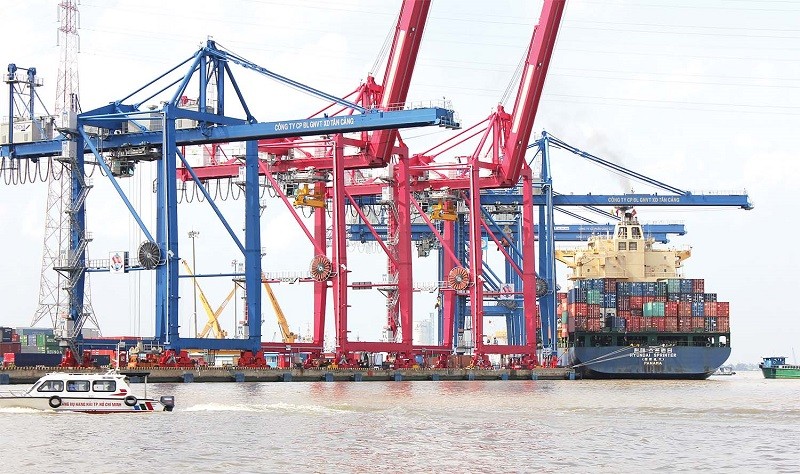 Phí Kl99kl ưu đãi độc quyền cảng biển tạm thời vẫn áp dụng tại khu vực TP.HCM cũ chưa áp dụng ở Bình Dương (cũ) và Bà Rịa - Vũng Tàu (cũ). Ảnh: Lê Anh