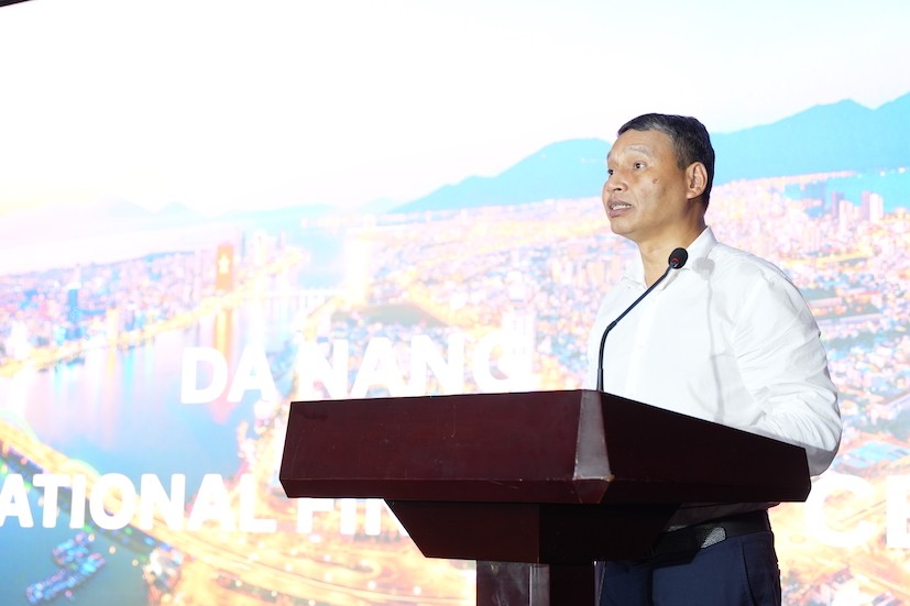 Ông Hồ Kỳ Minh - Phó Chủ tịch Thường trực UBND TP. Đà Nẵng chia sẻ về kế hoạch và định hướng của TP. Đà Nẵng trong việc xây dựng Trung tâm Kl991.com nạp rút nhanh quốc tế Việt Nam tại thành phố này 