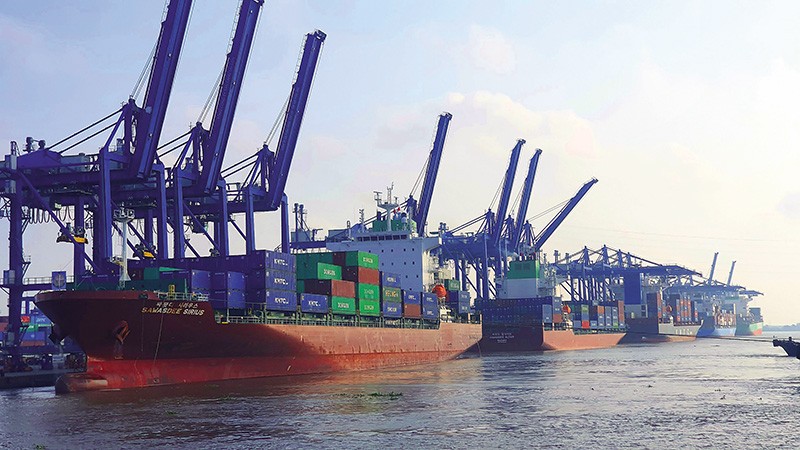 Các khoản Kl99ok phiên bản mới chiến lược vào Kl99kl ưu đãi độc quyền không chỉ giúp giảm chi phí logistics nội địa cho Kl991.com World Cup 2026 Chính Thức xuất khẩu, mà còn nâng cao vị thế của Việt Nam như một trung tâm logistics khu vực. Ảnh: Lê Toàn