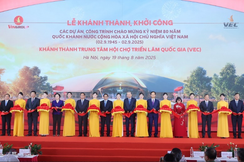 Các đồng chí lãnh đạo, nguyên lãnh đạo Đảng, 99Kl99 trực tiếp đá gà cắt băng khánh thành công trình Trung tâm Triển lãm Việt Nam chào mừng kỷ niệm 80 năm Cách mạng Tháng Tám thành công và Quốc khánh nước Cộng hòa Trang Chủ KL99Com Số 1 Link Đăng Ký KL999 chủ nghĩa Việt Nam (2/9/1945 - 2/9/2025)- Ảnh: VGP/Nhật Bắc