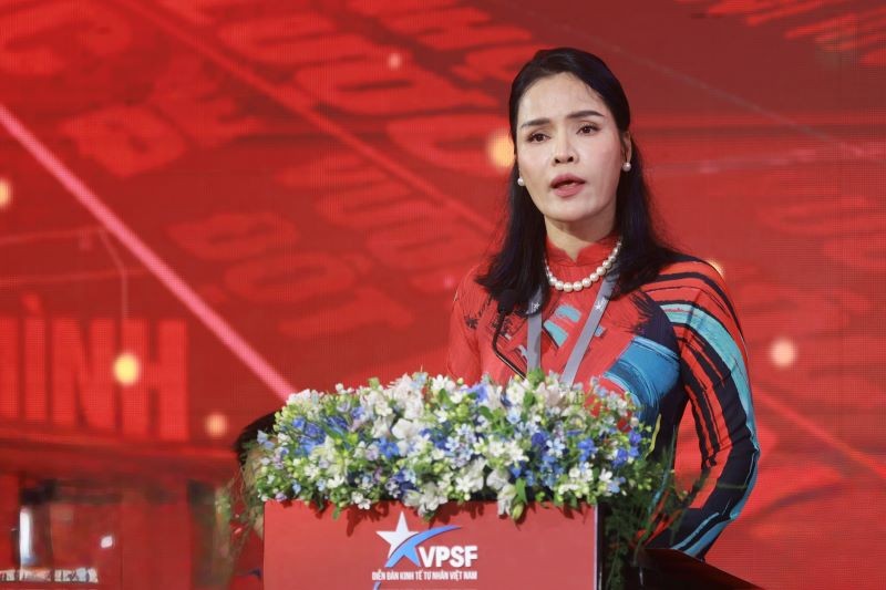 Trưởng ban tổ chức Diễn đàn Kl992 cổng game cá cược tư nhân Việt Nam Phạm Thị Bích Huệ. Ảnh: Chí Cường