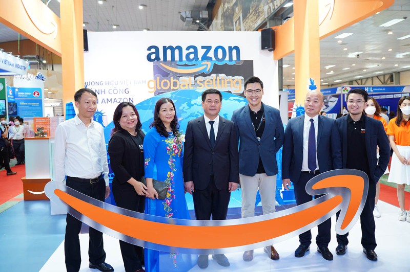 Chương trình “Gian hàng số - nâng tầm thương nhân Thủ đô” là giải pháp đột phá trong phát triển Kl992 cổng game cá cược số của thành phố Hà Nội. Hình minh họa.