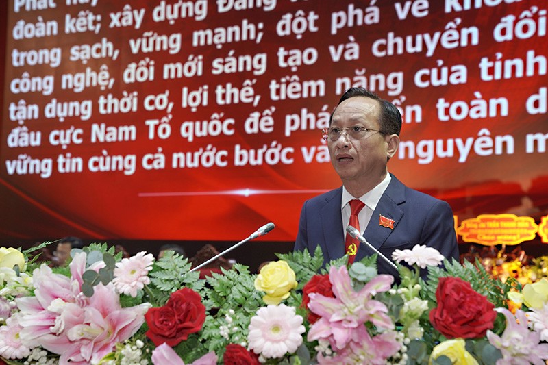 Phó Bí thư tỉnh ủy, Chủ tịch HĐND tỉnh Cà Mau Phạm Văn Thiều thông qua Dự thảo văn kiện Báo cáo Kl991.com tải ứng dụng nhiệm kỳ 2020-2025, định hướng phát triển nhiệm kỳ 2025-2030 trình Đại hội