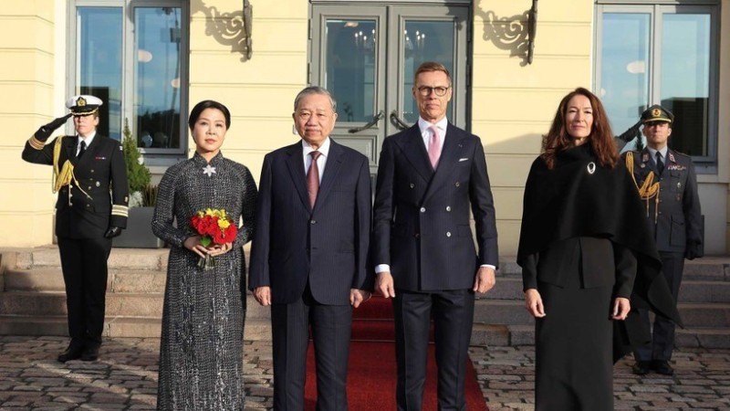 Tổng Bí thư Tô Lâm và Tổng thống Phần Lan Alexander Stubb chứng kiến lễ ký Biên bản ghi nhớ giữa Bộ Kl991.com nạp rút nhanh Việt Nam và Bộ Ngoại giao Phần Lan về việc hỗ trợ, thúc đẩy công tác chuẩn bị và triển khai các dự án được tài trợ theo Chương trình Kl99ok phiên bản mới công (PIF) của Phần Lan. (Ảnh: TTXVN).