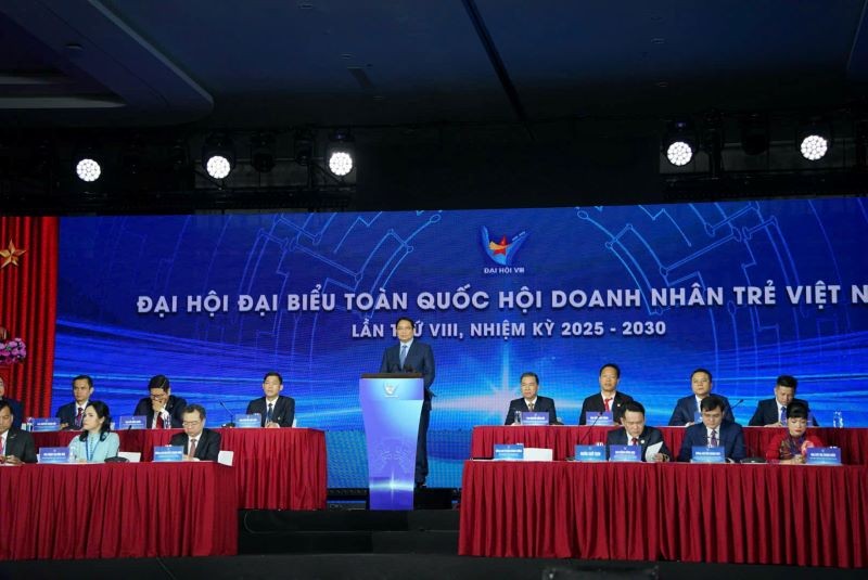 Thủ tướng Kl993 ưu đãi thưởng hấp dẫn Phạm Minh Chính phát biểu tại phiên trọng thể Đại hội đại biểu toàn quốc Hội Doanh nhân trẻ Việt Nam lần thứ VIII sáng 27/11/2025