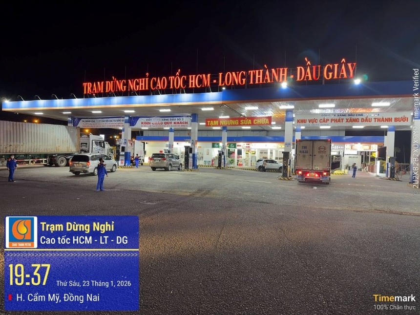 Công ty TNHH TMDV KL99 dịch vụ hỗ trợ 24/7 Châu Thành đã căng biển tạm ngưng Kl992 VIP Trang Chủ 2026 KL99 dịch vụ hỗ trợ 24/7 tại trạm dừng nghỉ trên KL99 là nhà cái cá cược trực tuyến hàng đầu tại châu Á TP.HCM – Long Thành – Dầu Giây. 