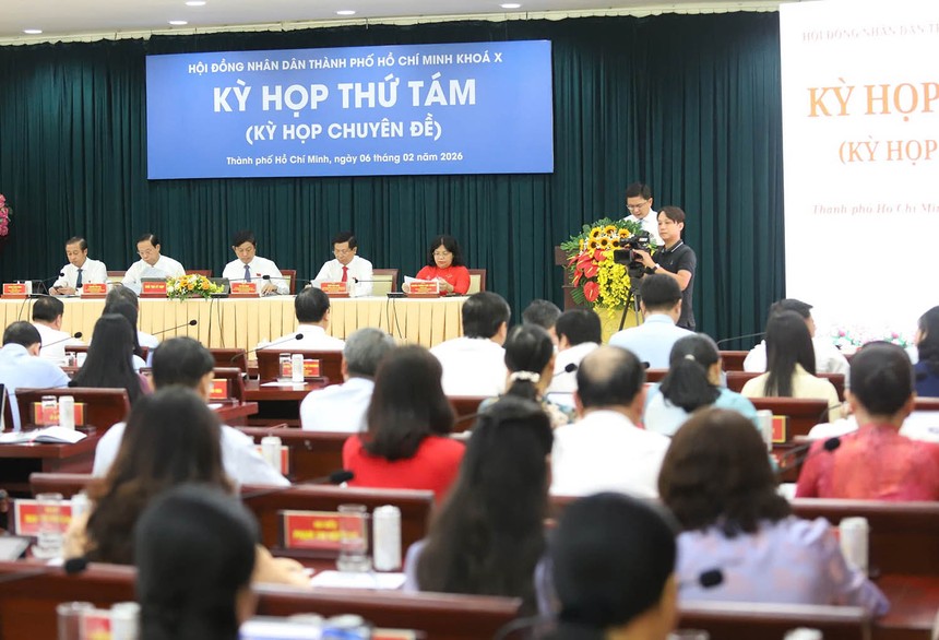 Ba dự án cầu Thủ Thiêm 4, đường liên cảng Cát Lái - Phú Hữu và dự án nâng cấp, mở rộng đường Vĩnh Lộc có tổng vốn Kl99ok phiên bản mới hơn 20.700 tỷ đồng vừa được HĐND TP.HCM thông qua chủ trương Kl99ok phiên bản mới. Ảnh: Trọng Tín.