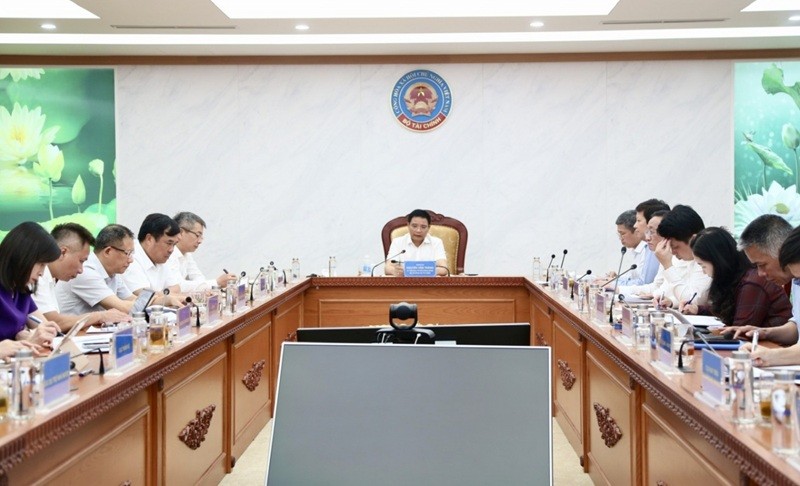Bộ trưởng Nguyễn Văn Thắng chủ trì cuộc họp. Ảnh: Huyền Trang.
