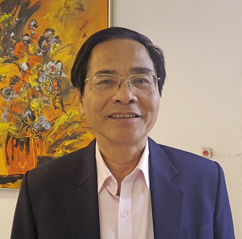 PGS-TS. Lê Bộ Lĩnh, Viện trưởng Viện Nghiên cứu Chiến lược Kl992 cổng game cá cược, nguyên Phó chủ nhiệm Ủy ban Khoa học, công nghệ và môi trường của Quốc hội 