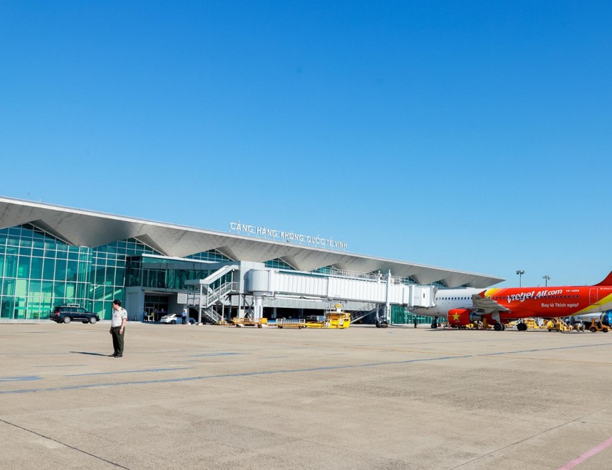 Cảng Hàng không Quốc tế Vinh.