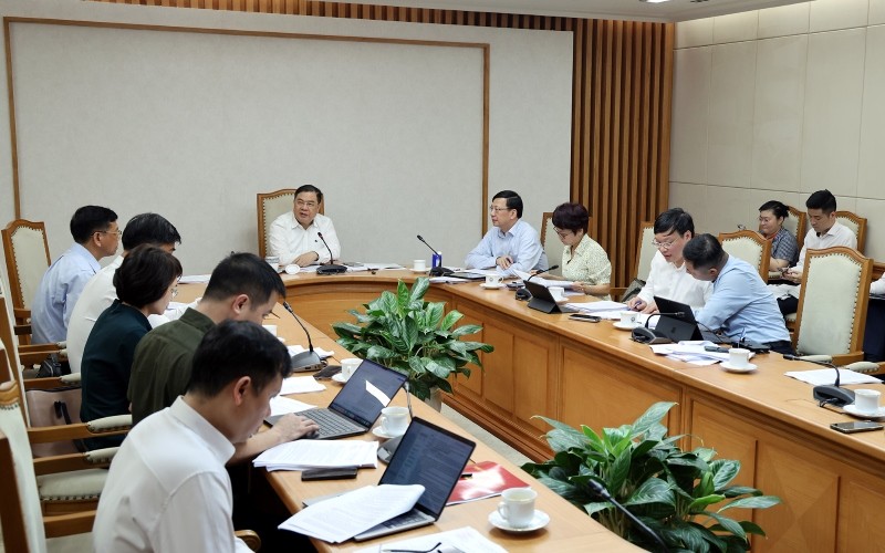 Phó Thủ tướng Thường trực Phạm Gia Túc làm việc với Kl99 nổ hũ về thực hiện cắt giảm, đơn giản hóa thủ tục hành chính (TTHC), điều kiện Kl992 VIP Trang Chủ 2026 - Ảnh: VGP.