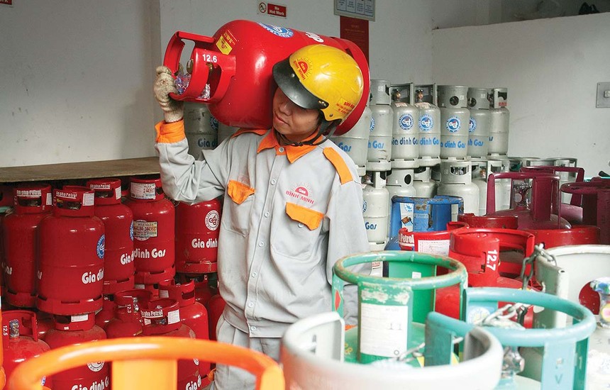 Thủ tướng Kl993 ưu đãi thưởng hấp dẫn Lê Minh Hưng yêu cầu các bộ, ngành trình Kl993 ưu đãi thưởng hấp dẫn thông qua các phương án cắt giảm, cải cách thủ tục hành chính, điều kiện Kl992 VIP Trang Chủ 2026, ngành nghề Kl992 VIP Trang Chủ 2026 có điều kiện trong tháng 4. Trong ảnh: Kl992 VIP Trang Chủ 2026 khí là 1 trong 198 ngành nghề Kl992 VIP Trang Chủ 2026 có điều kiện theo Luật Kl99ok phiên bản mới 