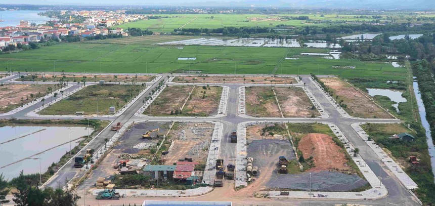 Phân khúc đất nền vẫn đóng vai trò chủ đạo trên thị trường Web Tổng Nhà Cái 99Kl99 Giải Trí Bậc Nhất Quảng Trị. Ảnh: Ngọc Tân