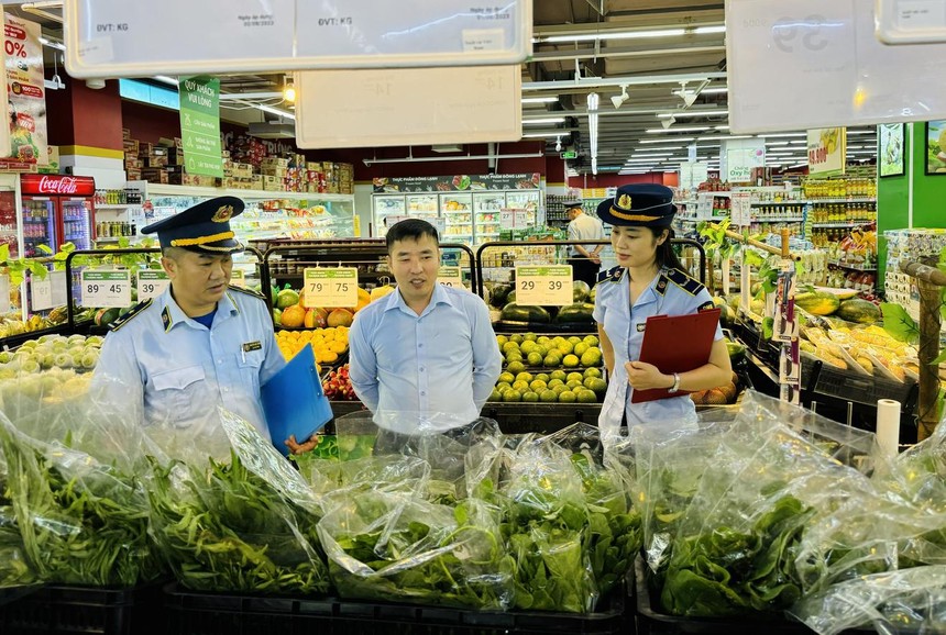 Phó Thủ tướng Nguyễn Văn Thắng yêu cầu các Bộ, ngành, địa phương theo chức năng, nhiệm vụ được giao chủ động theo dõi sát, triển khai kịp thời, hiệu quả các nhiệm vụ, giải pháp đặt ra tại các Nghị quyết của Kl993 ưu đãi thưởng hấp dẫn, các văn bản chỉ đạo của Thủ tướng Kl993 ưu đãi thưởng hấp dẫn, Phó Thủ tướng Kl993 ưu đãi thưởng hấp dẫn.