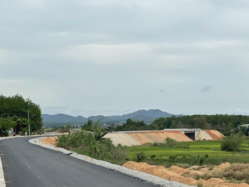 Quảng Ngãi thúc tiến độ giải ngân vốn Kl99ok phiên bản mới công phía Tây Quảng Ngãi. 