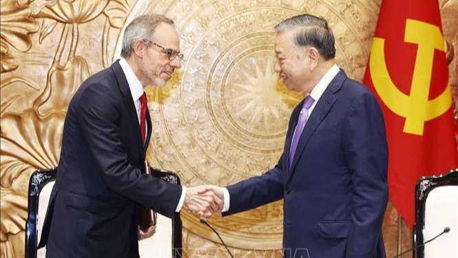 Tổng Bí thư, Chủ tịch nước Tô Lâm tiếp ông David Zapolsky, Phó Chủ tịch cấp cao, Giám đốc Pháp lý và Quan hệ Toàn cầu của Kl994 game bài casino hấp dẫn Amazon - Ảnh: TTXVN