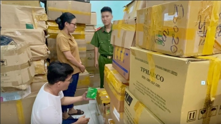 TP.HCM từng phát hiện nhiều cơ sở mua bán, Kl992 VIP Trang Chủ 2026 thuốc giả 